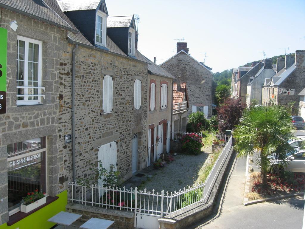 Bed and Breakfast A L'Abri Des Vents Saint-Jean-le-Thomas Pokoj fotografie