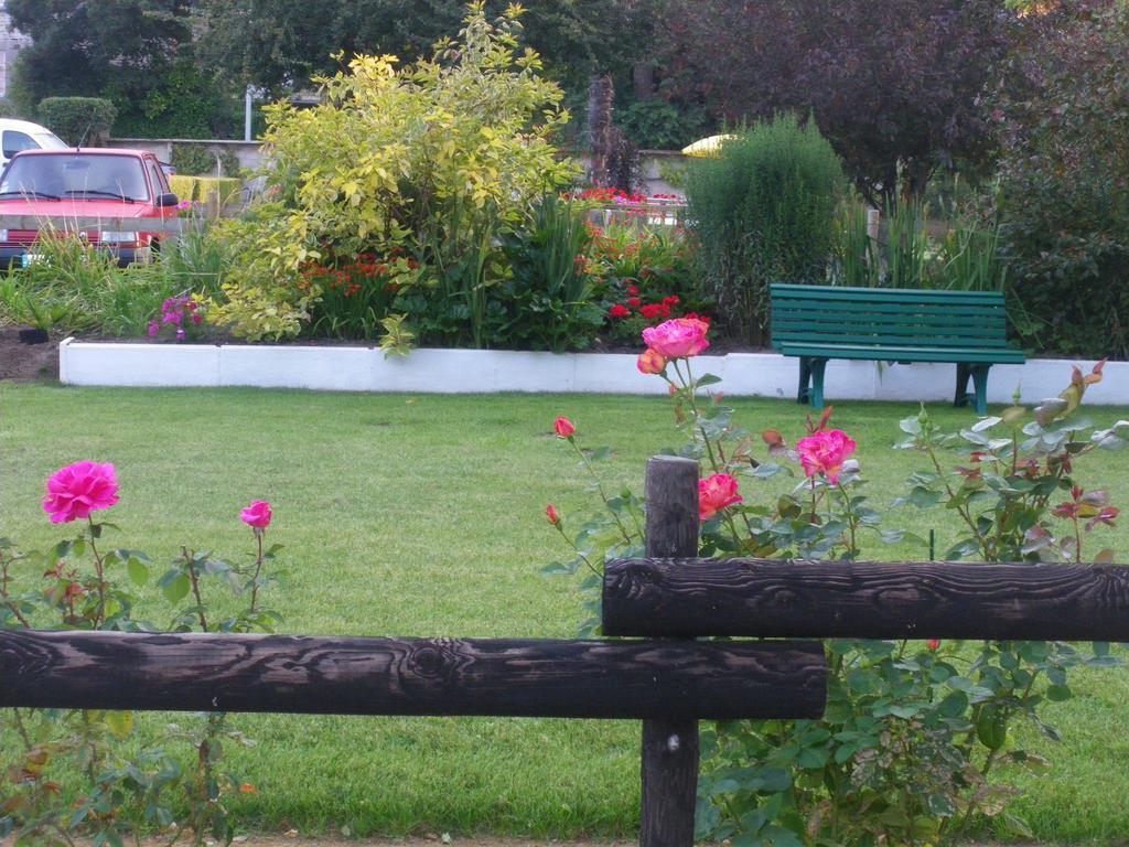 Bed and Breakfast A L'Abri Des Vents Saint-Jean-le-Thomas Exteriér fotografie